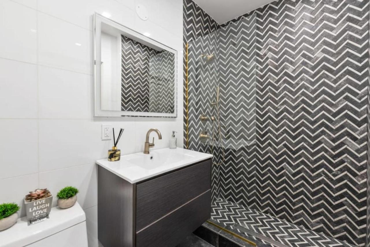 Top Notch 2Br Suite Minutes To Central Park نيو يورك المظهر الخارجي الصورة